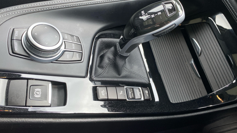 BMW X1 xDrive 20i xLine 5dr Step Auto Petrol Estate